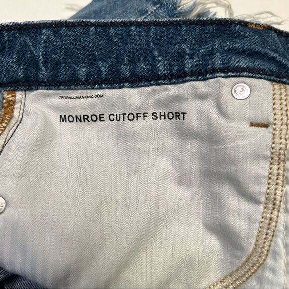 7 for all Mankind MONROE CUT-OFF SHORT Blue Denim Size 32 NEW MSRP $148 - Picture 10 of 11